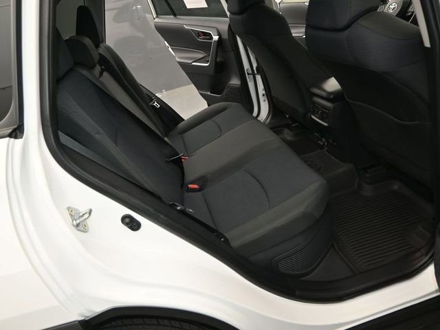 Used 2025 Toyota RAV4 LE image 16