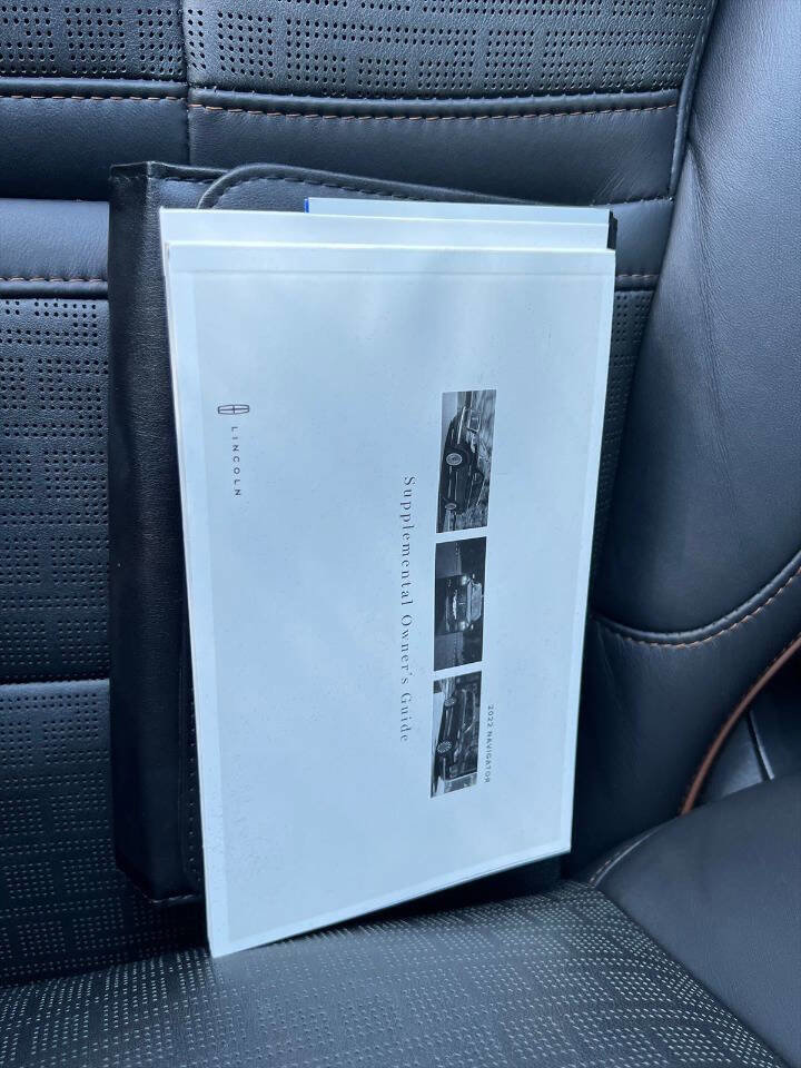 Used 2022 Lincoln Navigator Black Label image 22