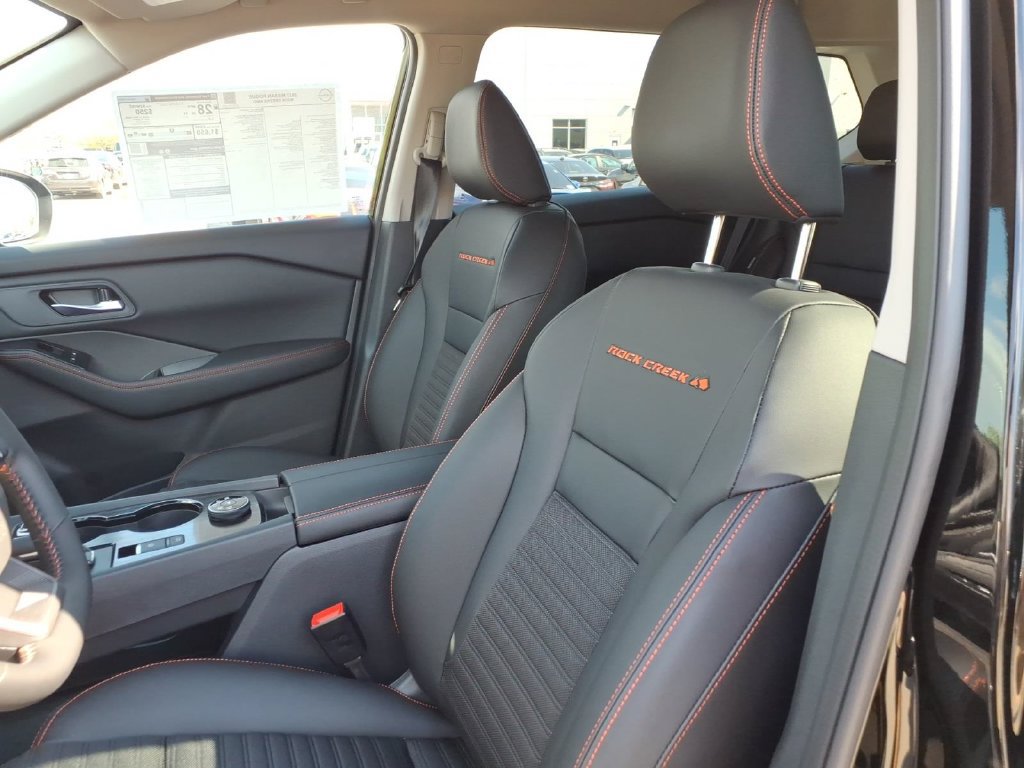 New 2027 Nissan Rogue SV AWD/4WD image 16