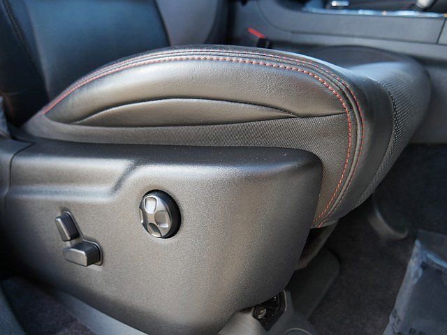 Used 2018 Jeep Grand Cherokee Trailhawk w/ Trailhawk Luxury Group AWD/4WD image 61
