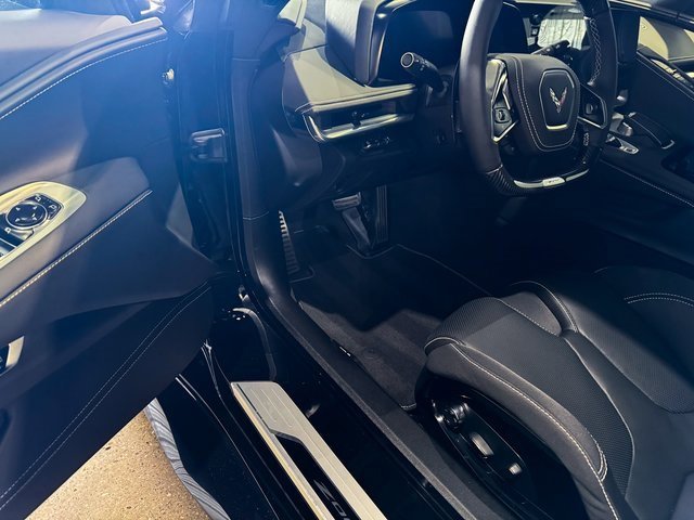 Used 2024 Chevrolet Corvette Z06 w/ Z07 Performance Package image 13