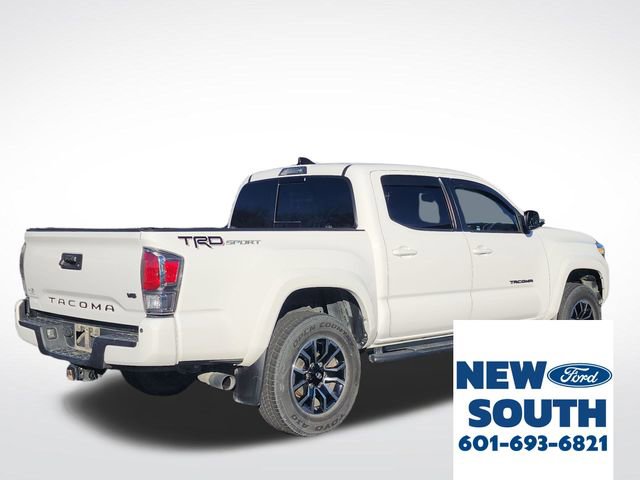 Used 2020 Toyota Tacoma TRD Sport image 4