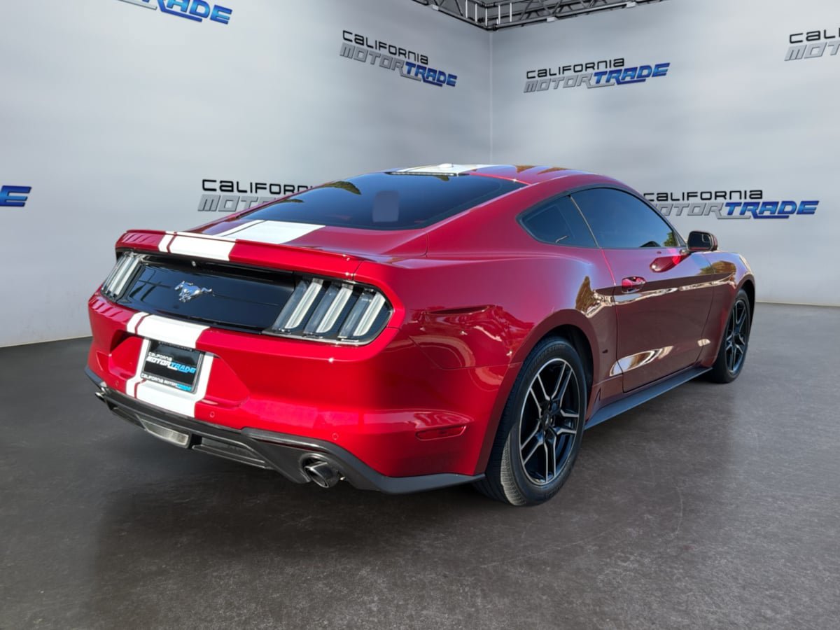 Used 2020 Ford Mustang Coupe w/ Equipment Group 101A RWD image 5