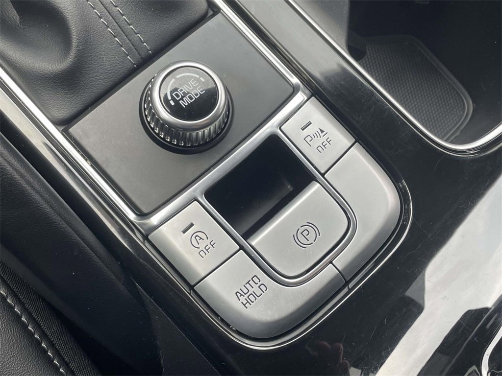 Used 2022 Kia Telluride LX image 30