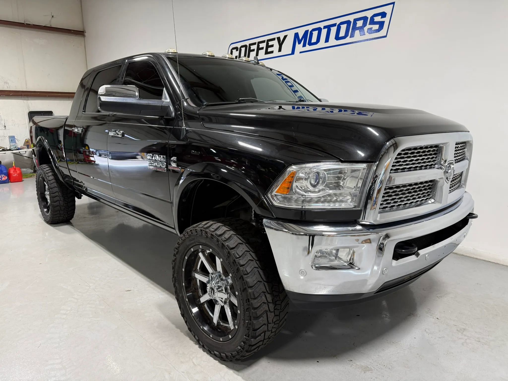 Used 2018 RAM 2500 Laramie image 8