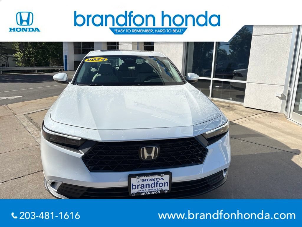 Used 2024 Honda Accord EX image 3