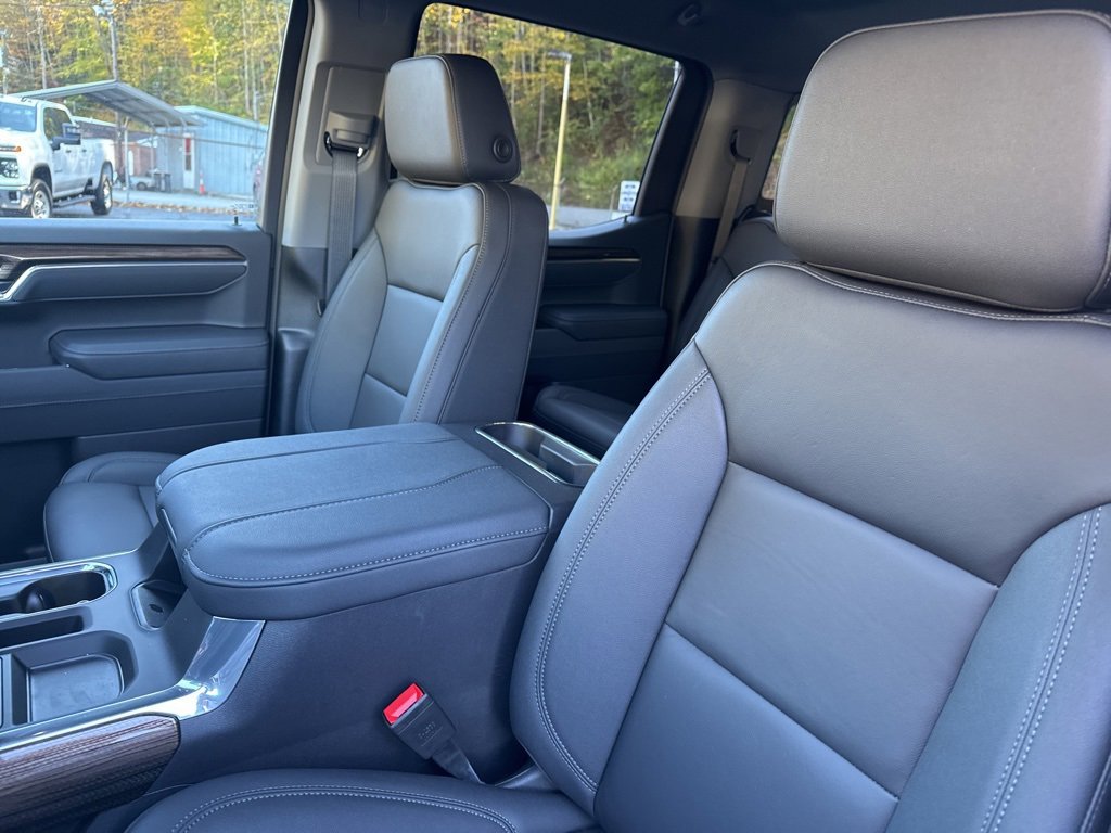 New 2025 Chevrolet Silverado 1500 LT Trail Boss w/ LT Trail Boss Premium Package image 9