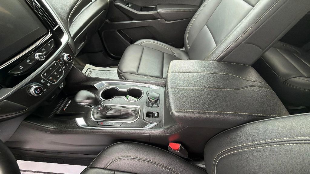 Used 2023 Chevrolet Traverse LT w/ LPO, Floor Liner Package AWD/4WD image 25
