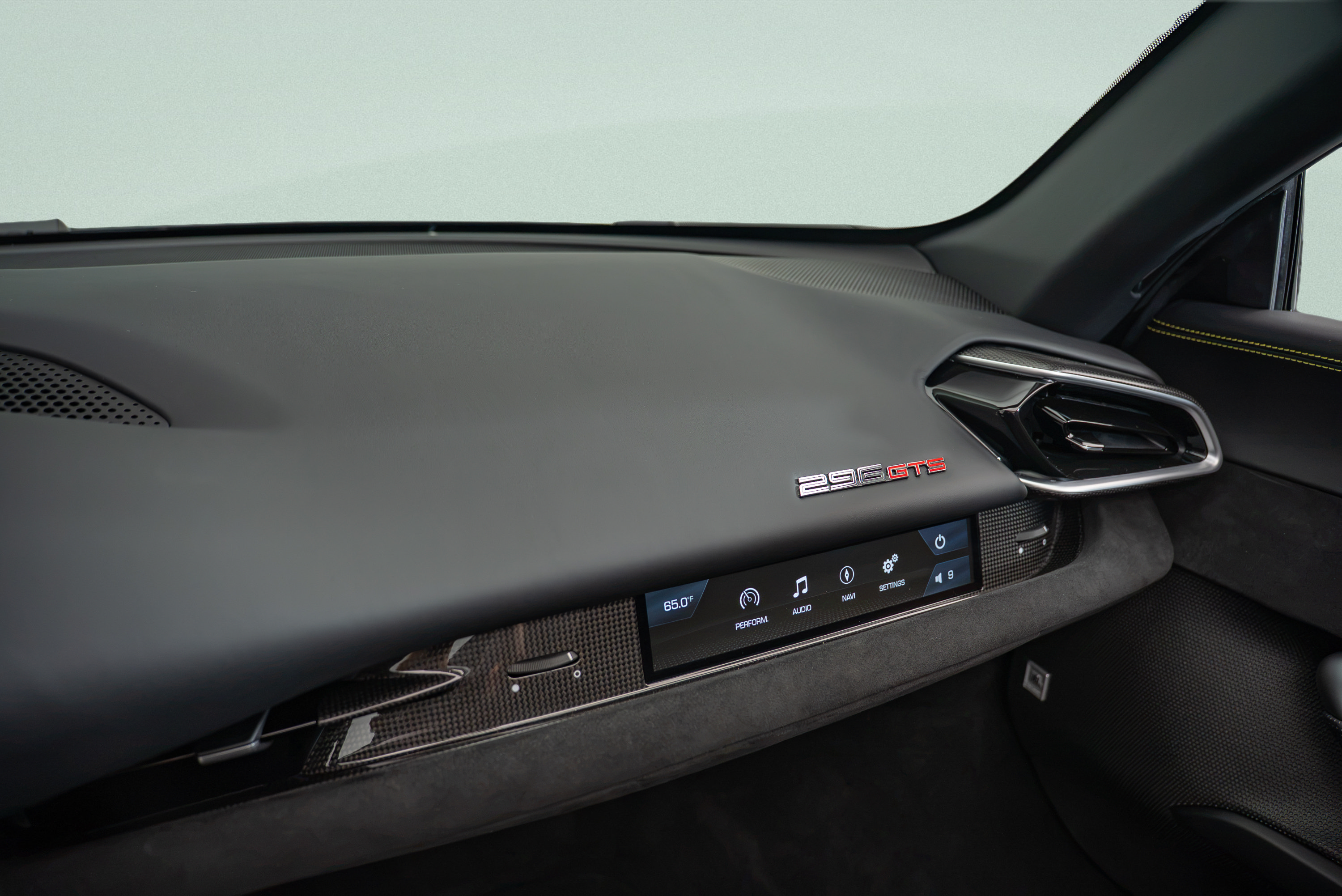 Used 2024 Ferrari 296 GTS RWD image 18