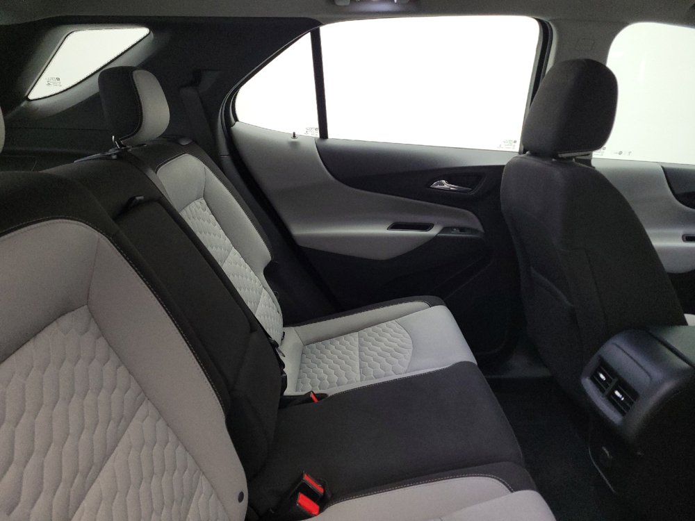 Used 2018 Chevrolet Equinox LS FWD image 19