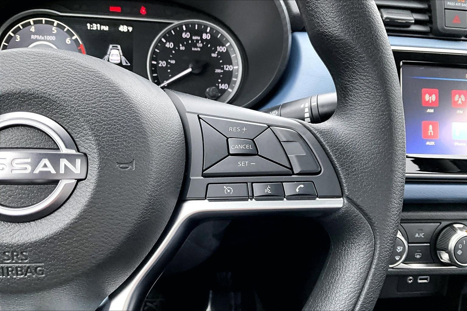 Used 2025 Nissan Versa SV w/ Trunk Package image 4