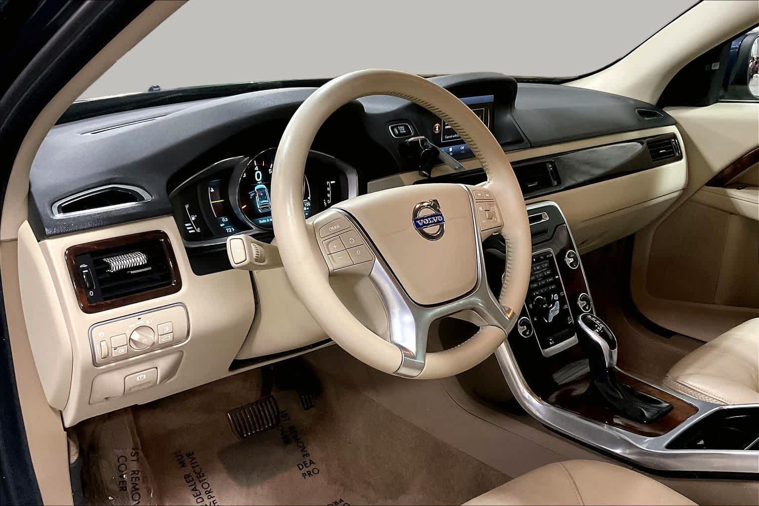 Used 2015 Volvo XC70 3.2 Premier AWD/4WD image 18