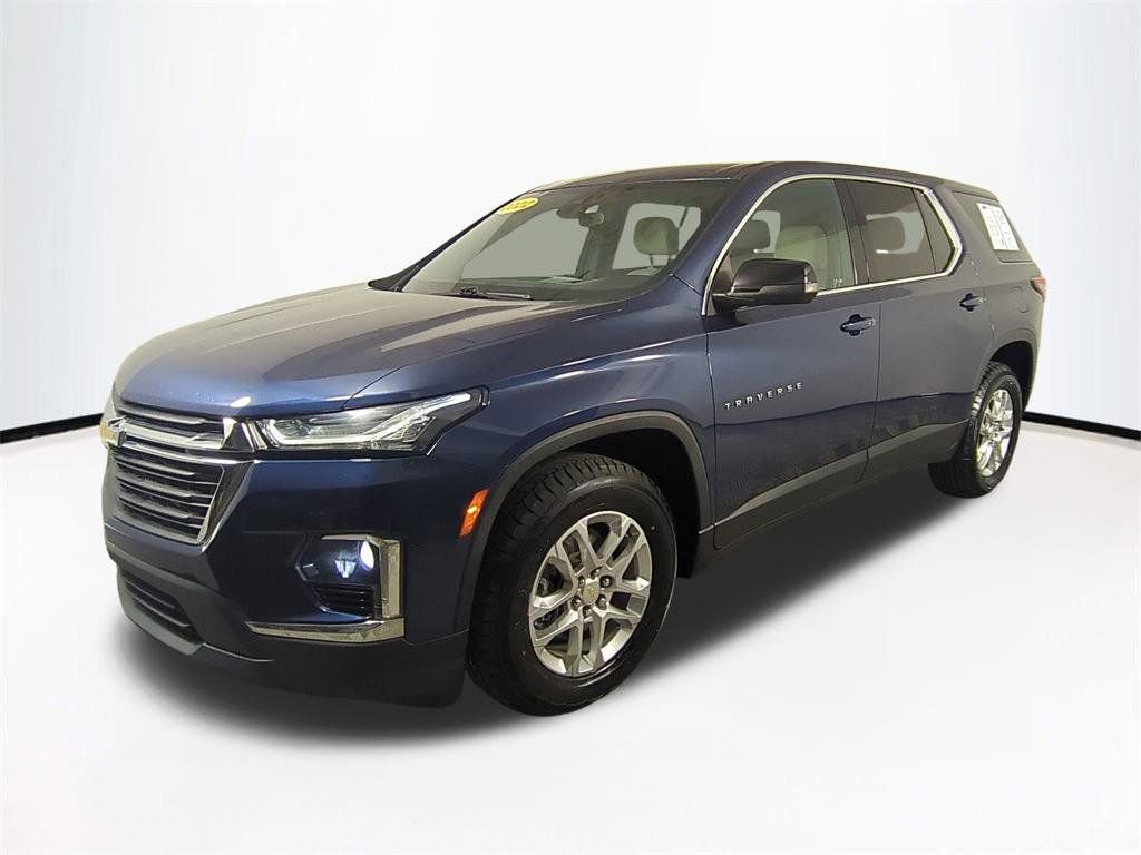 Used 2022 Chevrolet Traverse LS FWD image 9