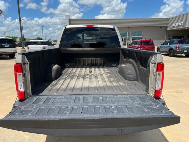 Used 2017 Ford F250 Lariat w/ Lariat Value Package AWD/4WD image 18