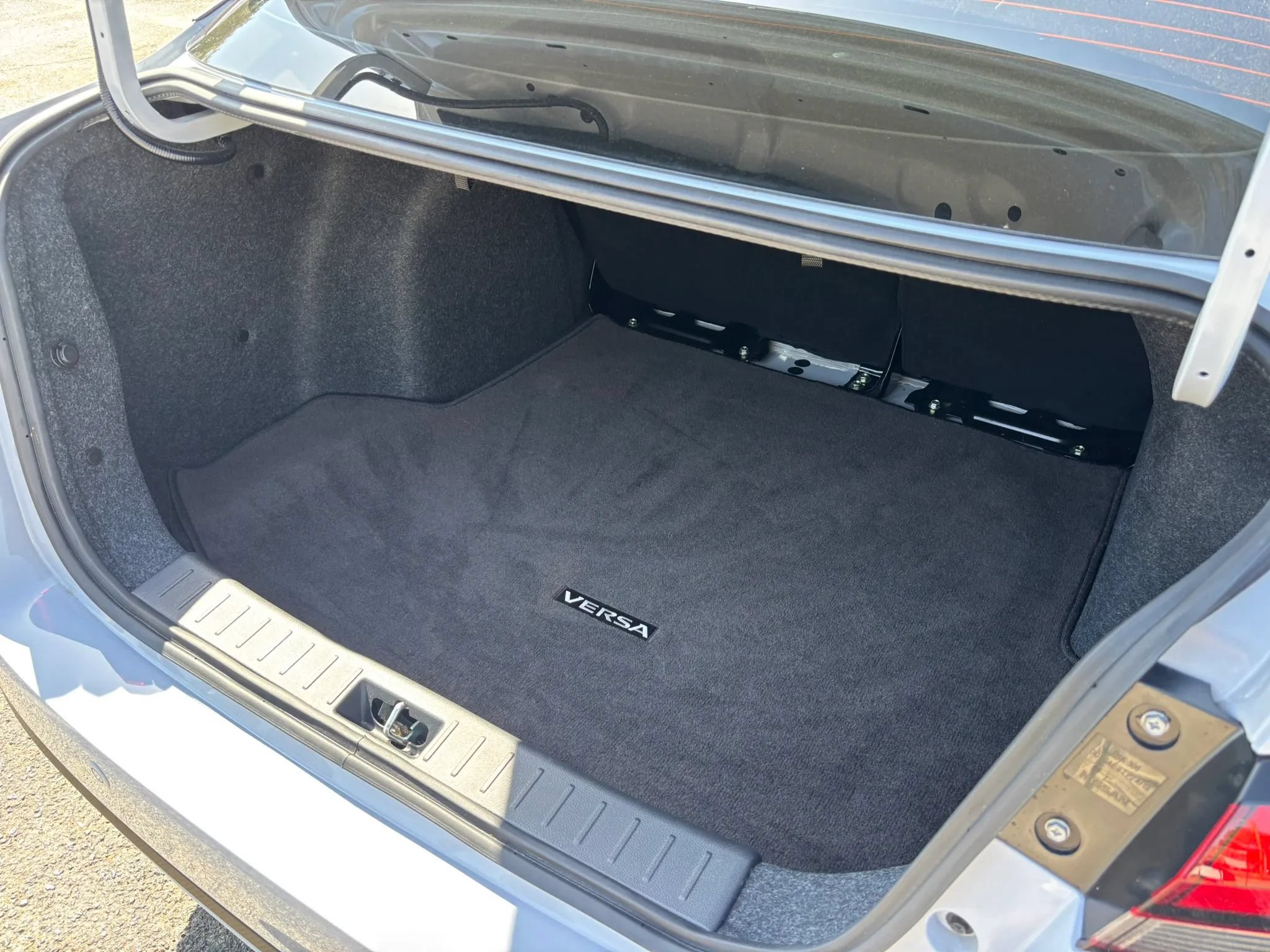 Used 2025 Nissan Versa SV w/ Trunk Package FWD image 55