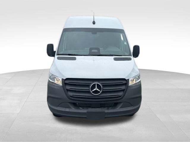 New 2025 Mercedes-Benz Sprinter 4500 image 8