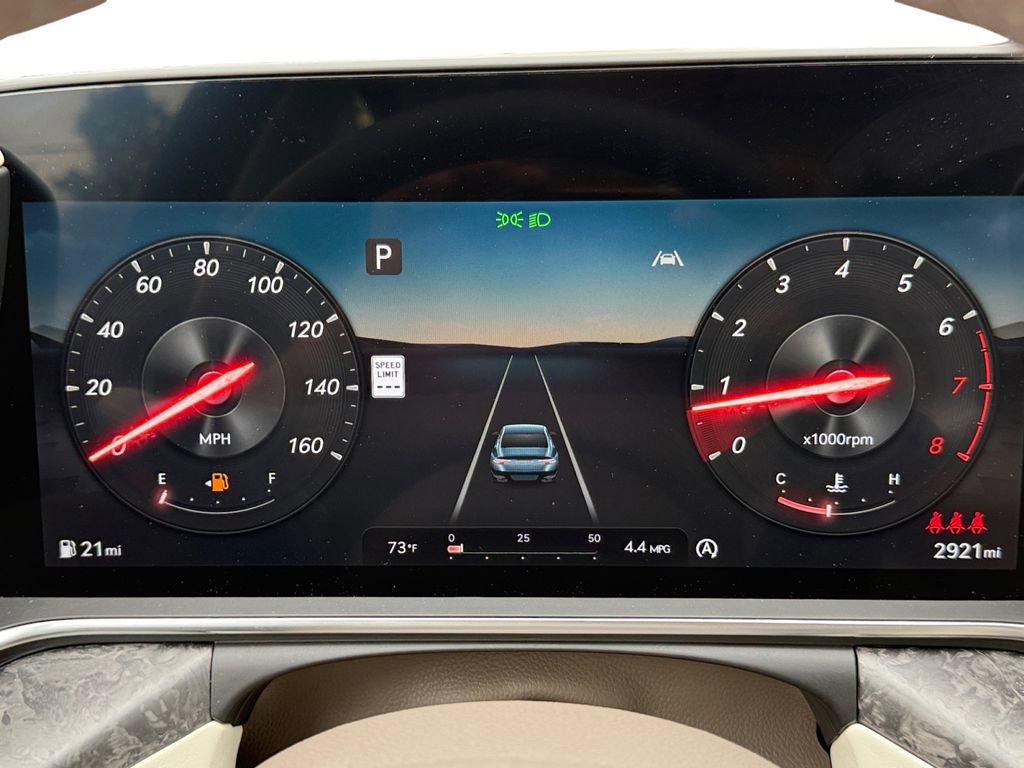 Used 2025 Genesis G90 3.5T AWD/4WD image 13