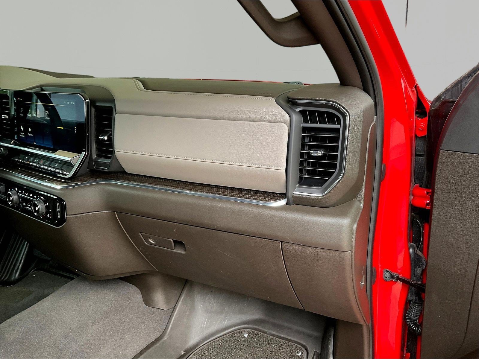 Used 2023 Chevrolet Silverado 1500 LT w/ Protection Package AWD/4WD image 26