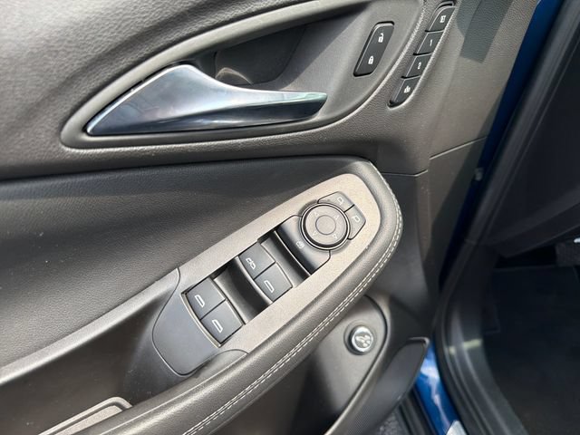 Certified 2023 Buick Encore GX Essence w/ Advanced Technology Package FWD image 13