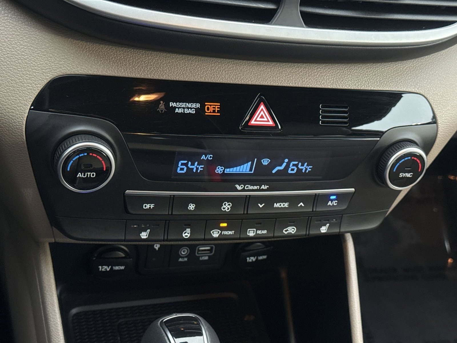 Used 2019 Hyundai Tucson Limited w/ Cargo Package image 18