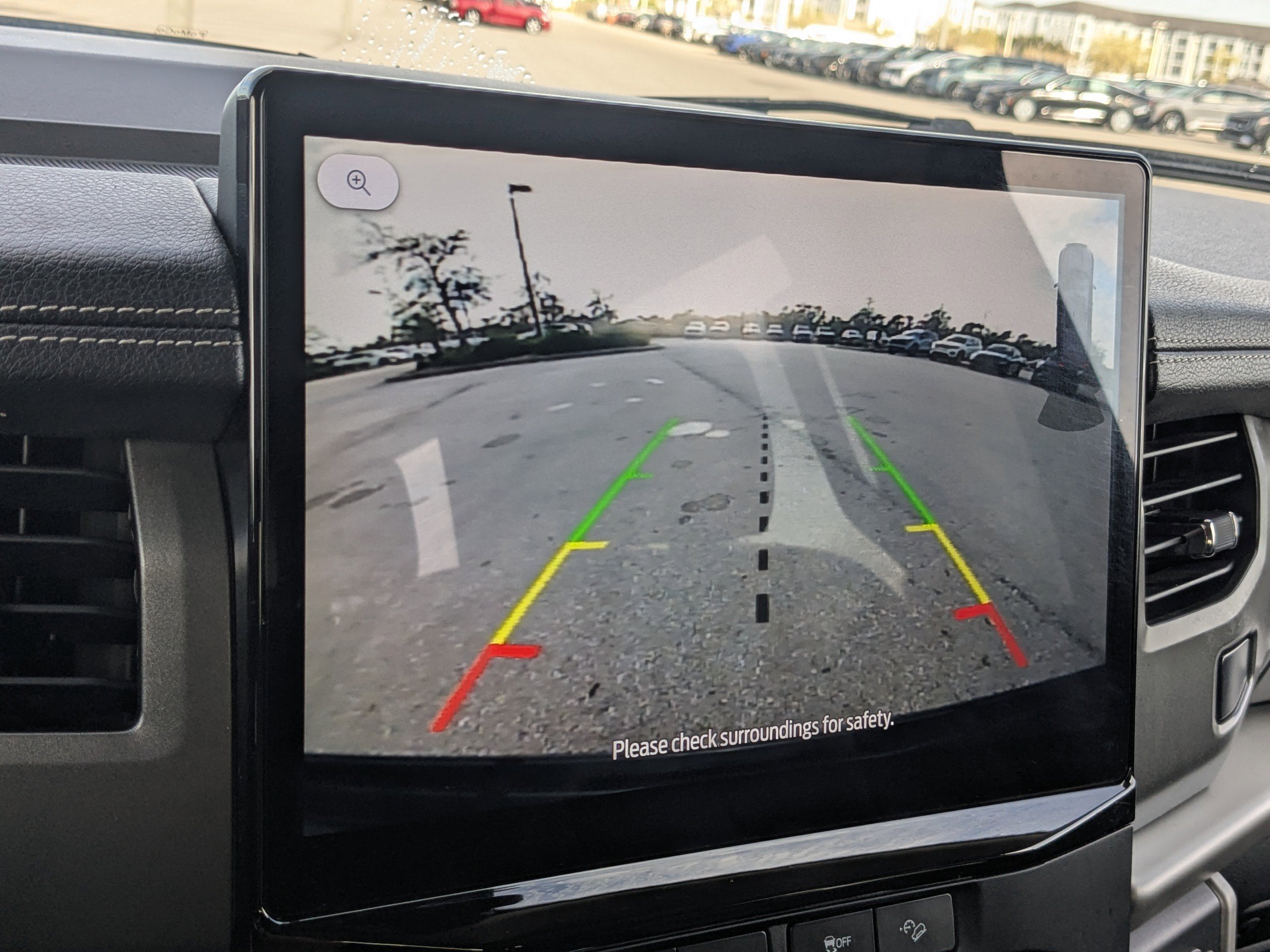 Used 2024 Ford Expedition Max XLT image 27