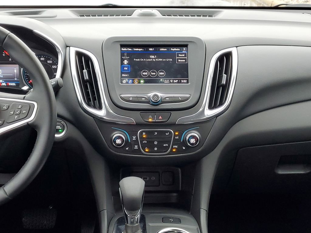Used 2024 Chevrolet Equinox LT image 23