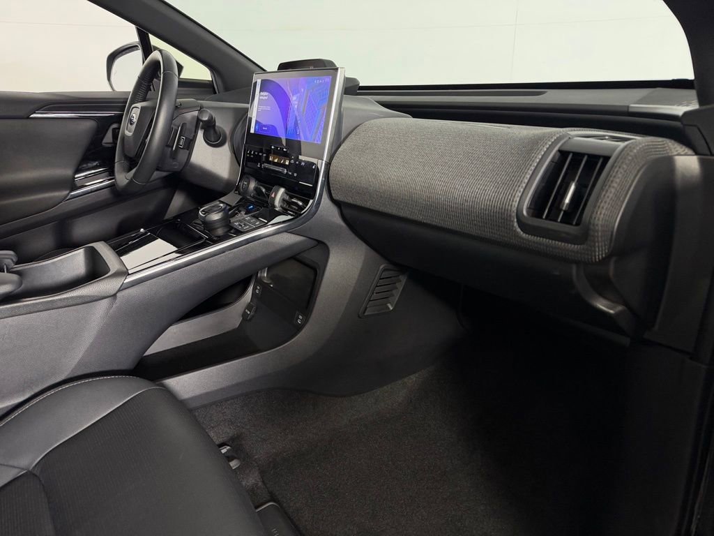 Used 2023 Subaru Solterra AWD image 33
