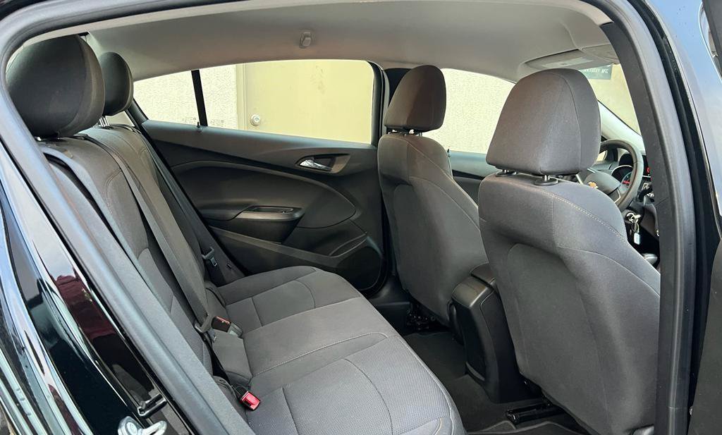Used 2018 Chevrolet Cruze LS FWD image 24