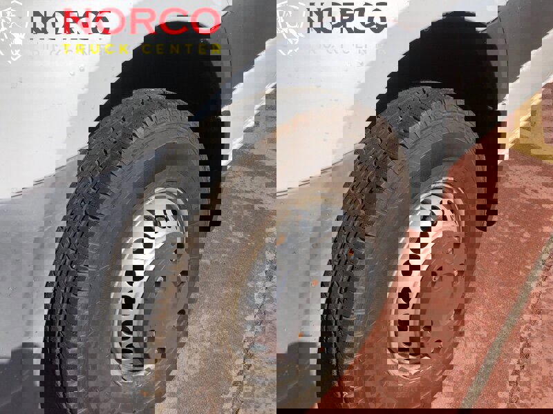 Used 2019 Freightliner Sprinter 3500 image 16