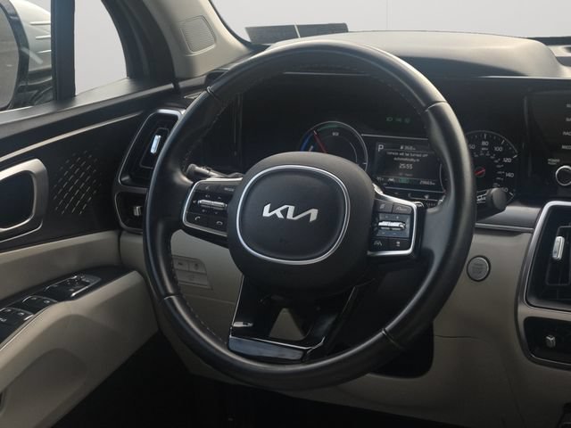 Used 2023 Kia Sorento EX AWD/4WD image 19
