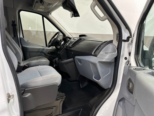 Used 2017 Ford Transit 350 XLT image 40