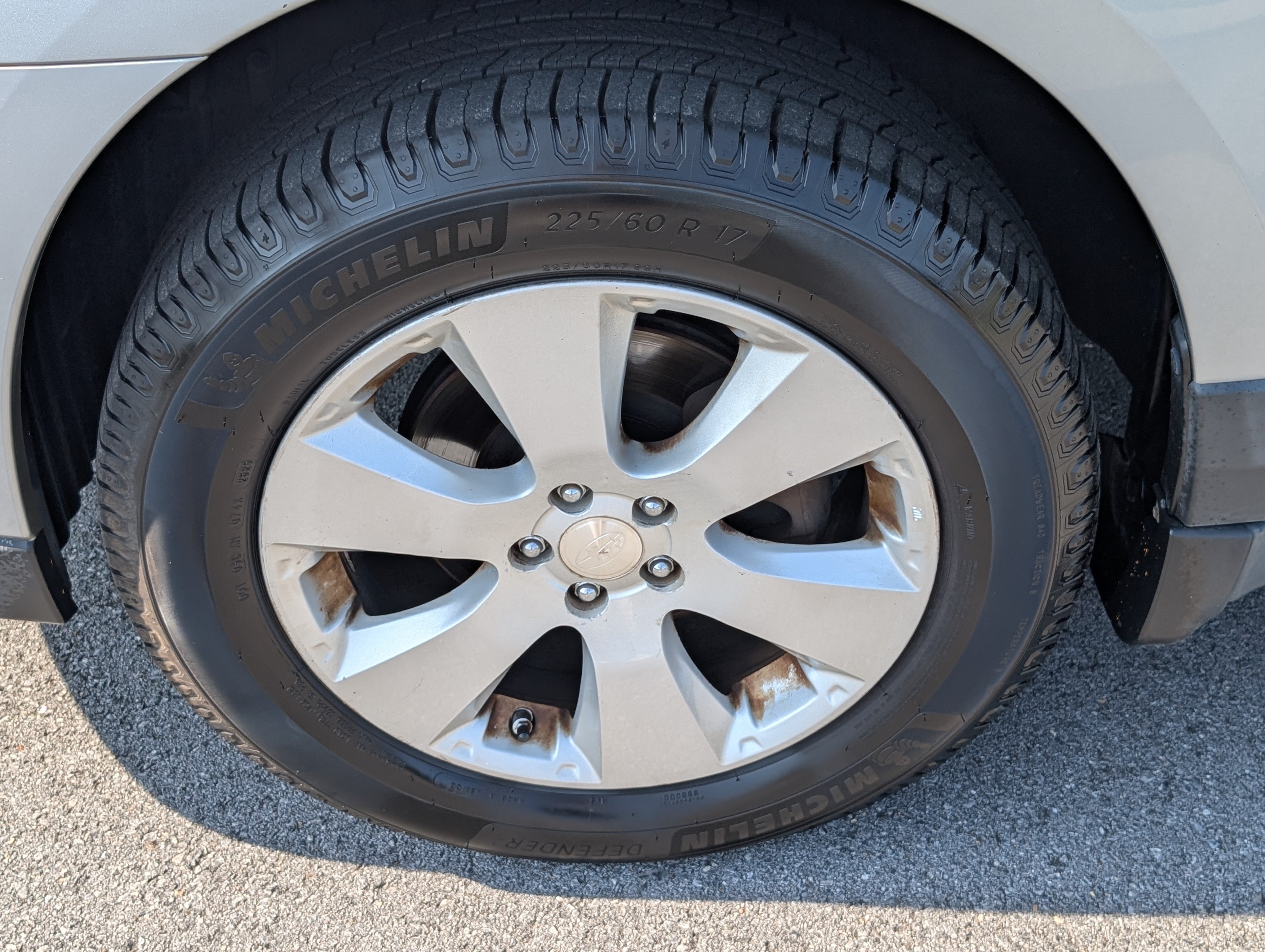Used 2012 Subaru Outback 2.5i Premium w/ All-Weather Pkg AWD/4WD image 26