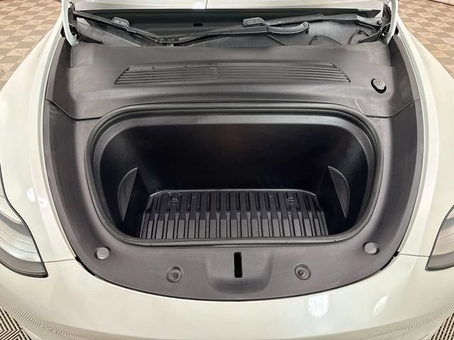 Used 2020 Tesla Model Y Performance AWD/4WD image 29