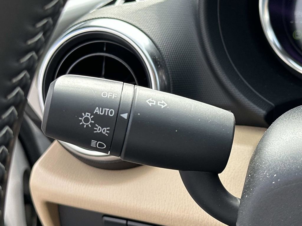 Used 2025 MAZDA MX-5 Miata Grand Touring image 19