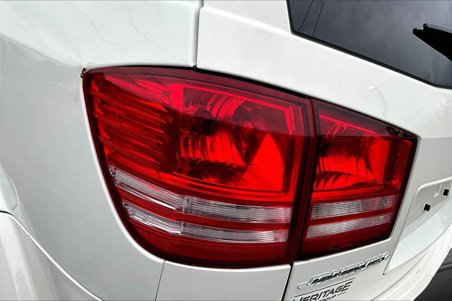 Used 2019 Dodge Journey SE FWD image 19