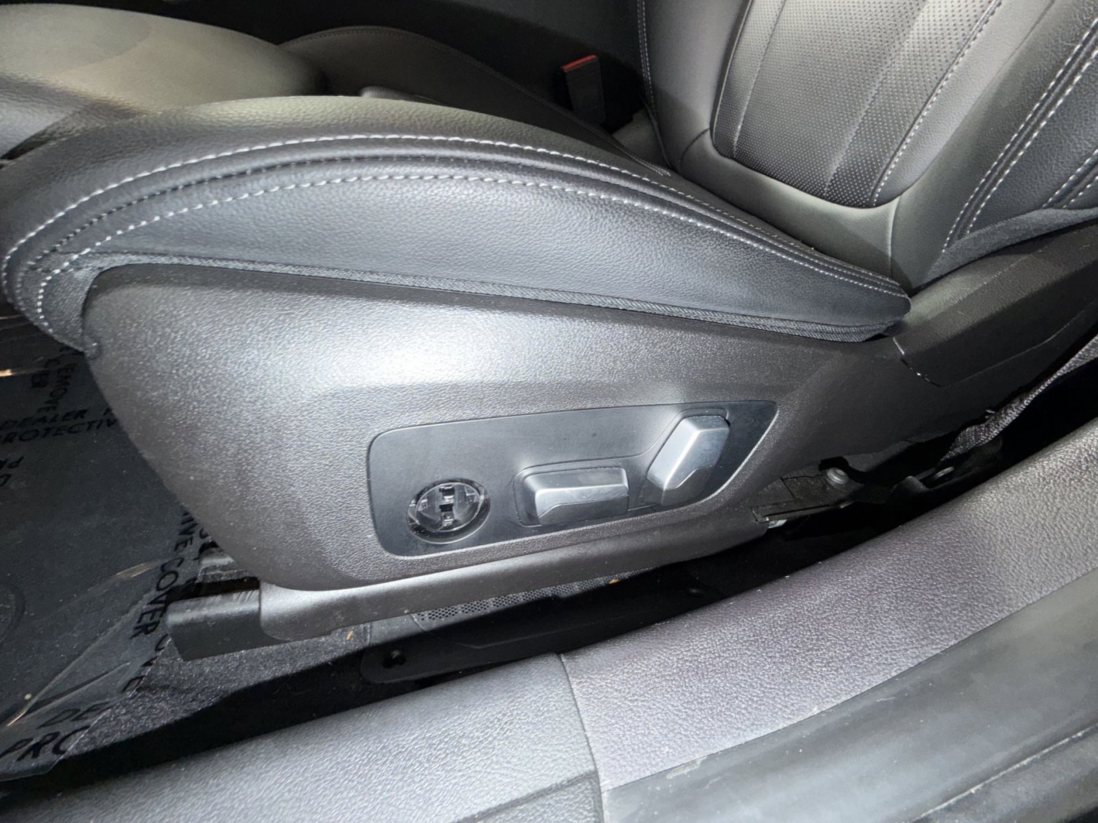 Used 2022 BMW 330i xDrive Sedan w/ Premium Package 2 image 14