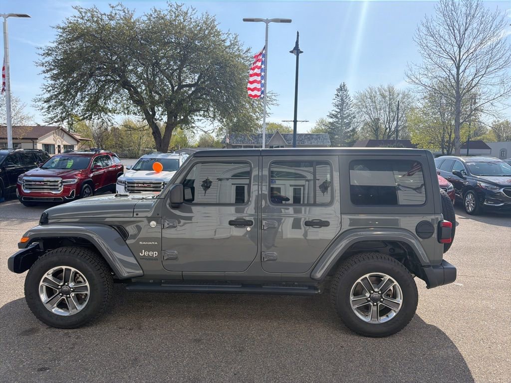Used 2020 Jeep Wrangler Unlimited Sahara w/ Dual Top Group AWD/4WD image 8