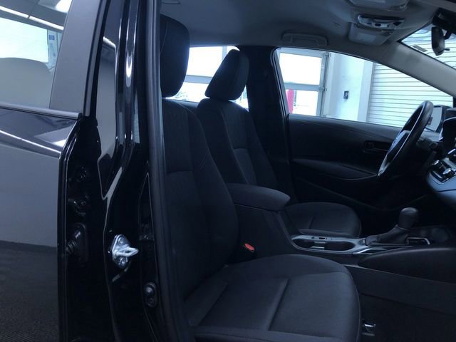 Used 2025 Toyota Corolla LE image 22