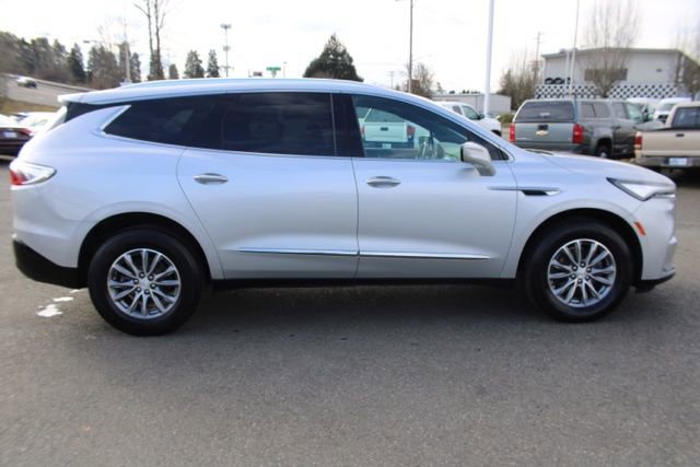 Used 2022 Buick Enclave Premium image 8