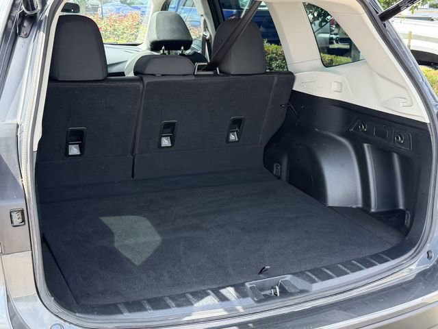 Used 2024 Subaru Forester Premium image 25