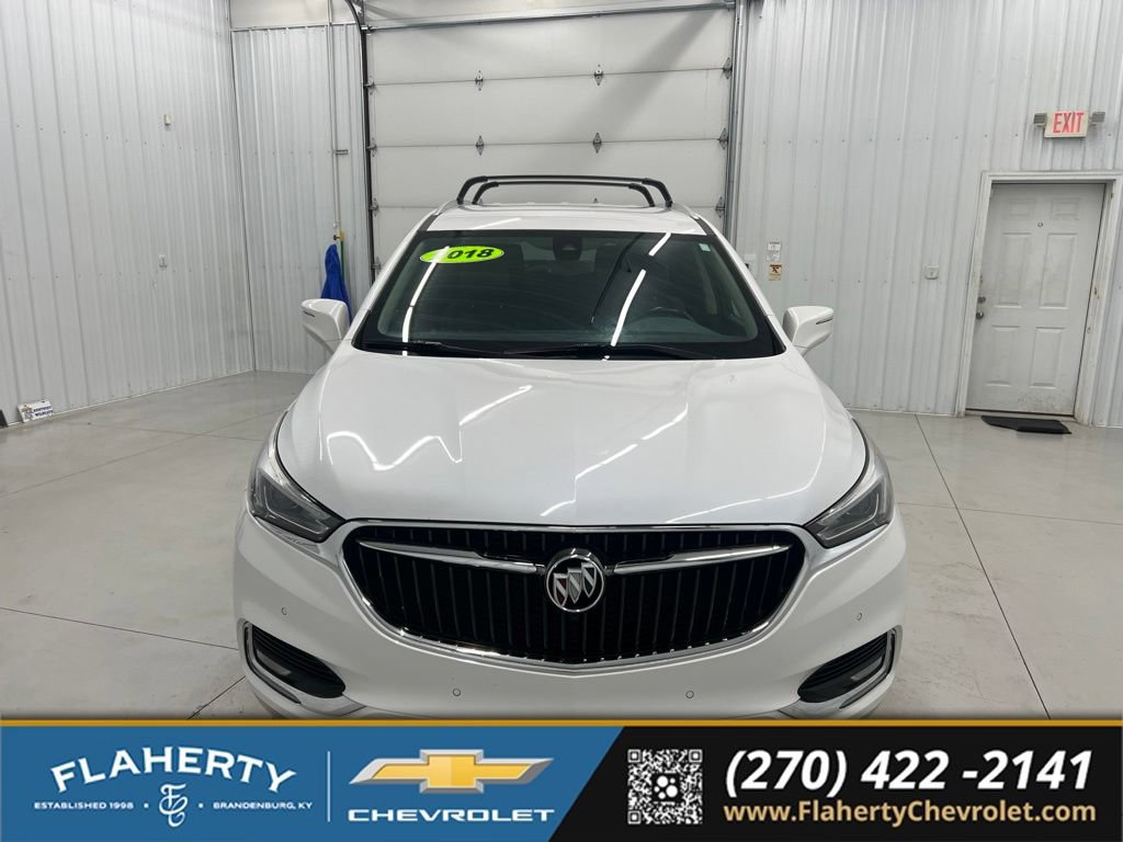Used 2018 Buick Enclave Premium w/ LPO, Hit The Road Package AWD/4WD image 7