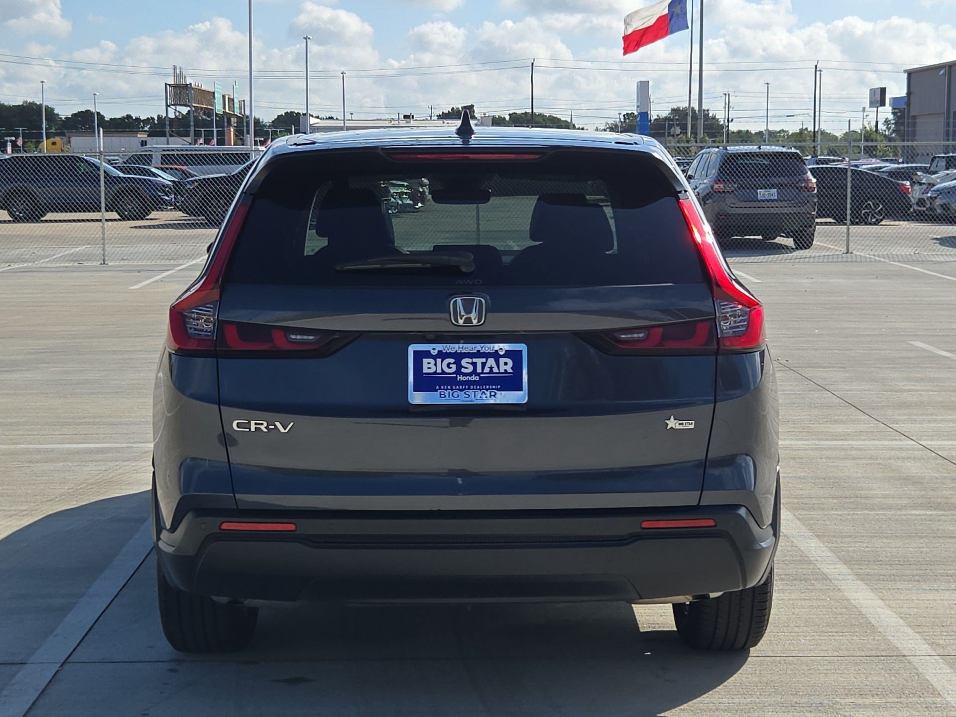 Used 2025 Honda CR-V EX-L image 5