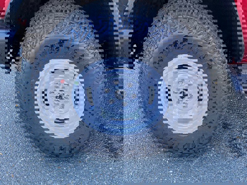 New 2025 Ford Bronco Heritage Edition image 18