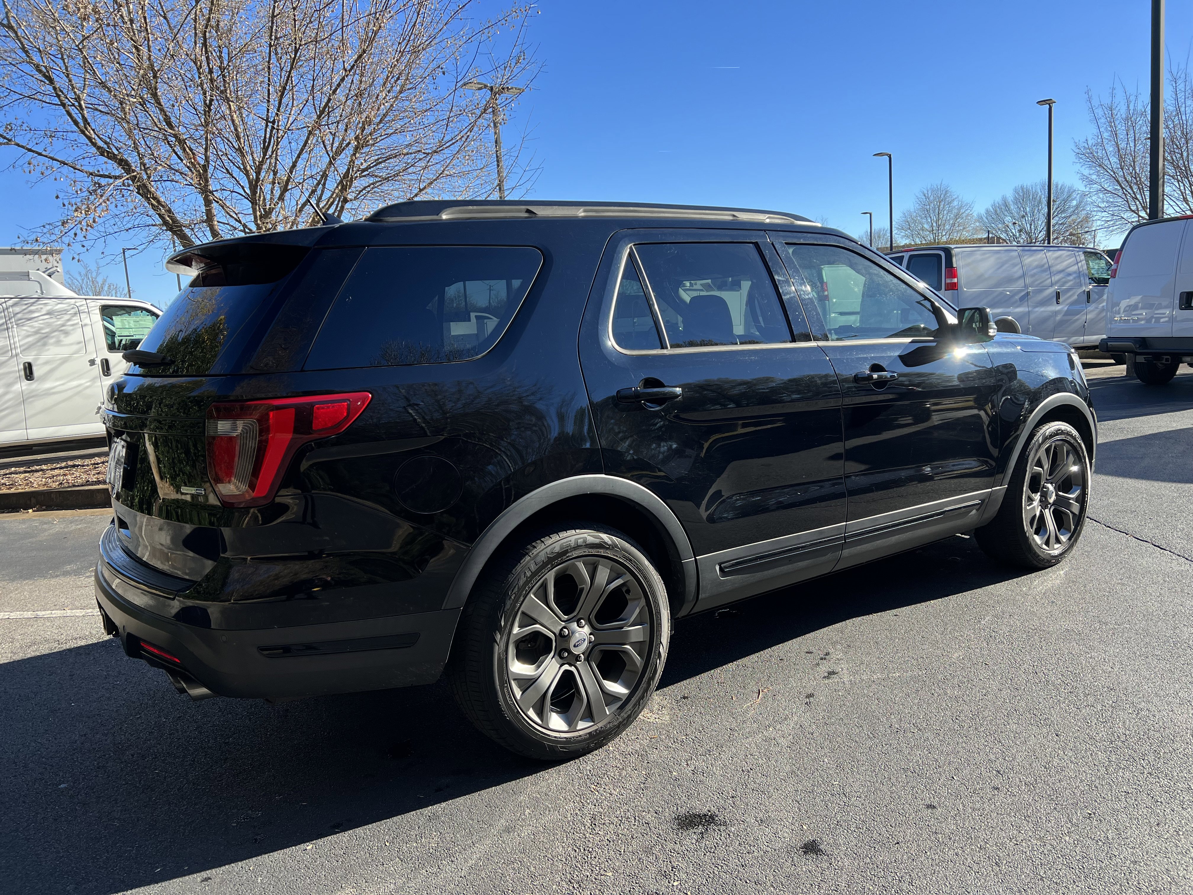 Used 2018 Ford Explorer Sport w/ Equipment Group 401A image 10