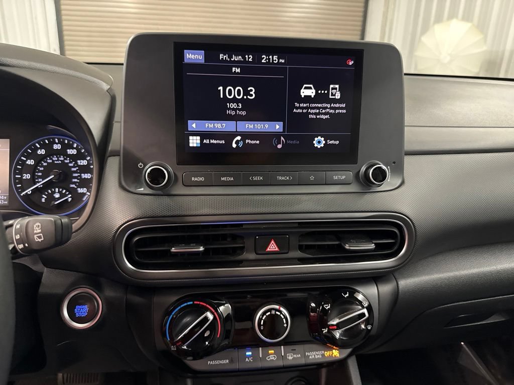 Used 2023 Hyundai Kona SEL FWD image 32