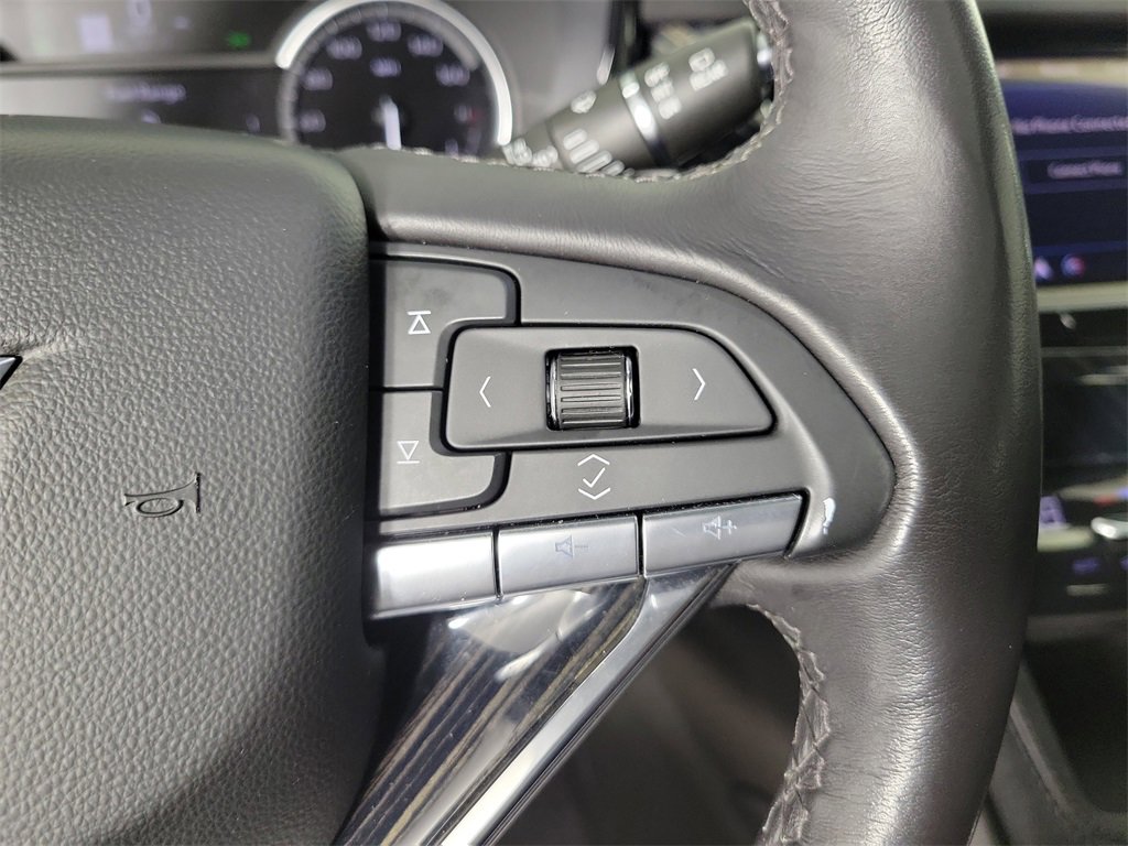 Certified 2023 Cadillac XT6 Premium Luxury image 24