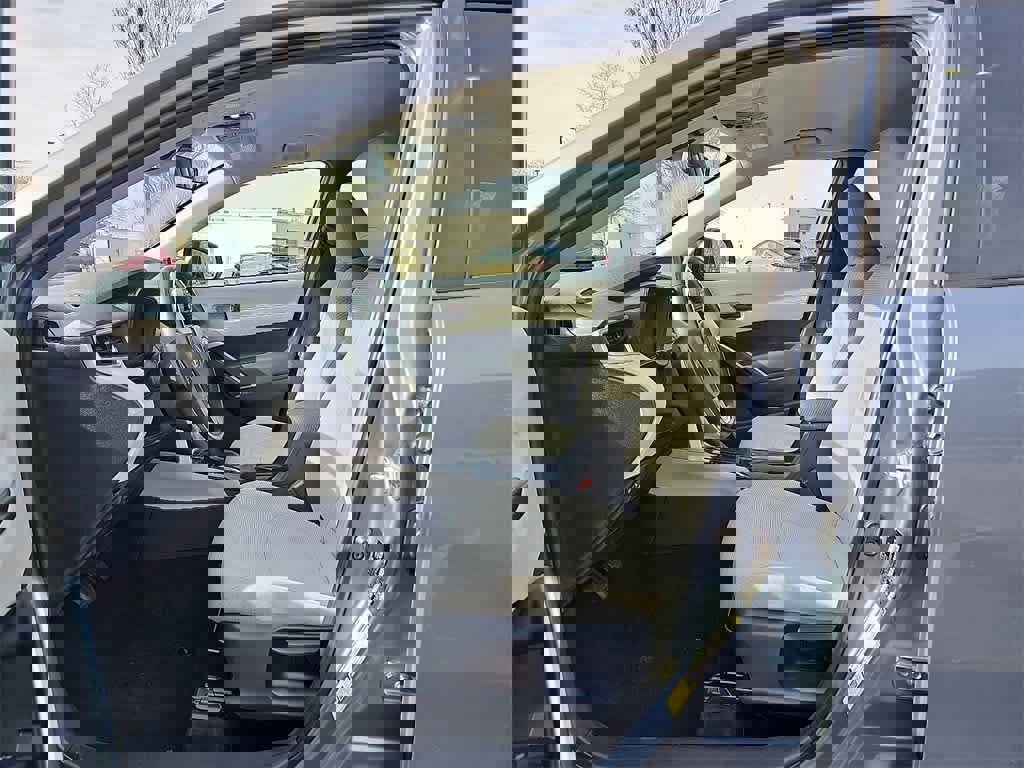 Used 2022 Toyota Corolla Cross LE image 12