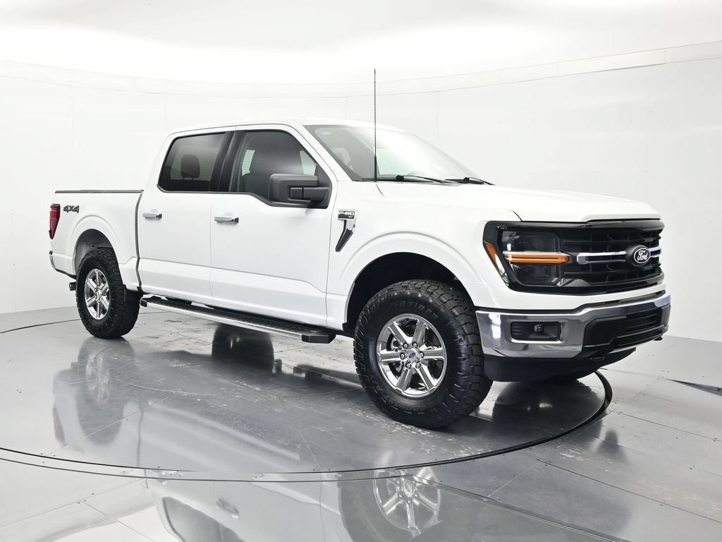 Used 2025 Ford F150 XLT w/ Equipment Group 301A Standard AWD/4WD image 3