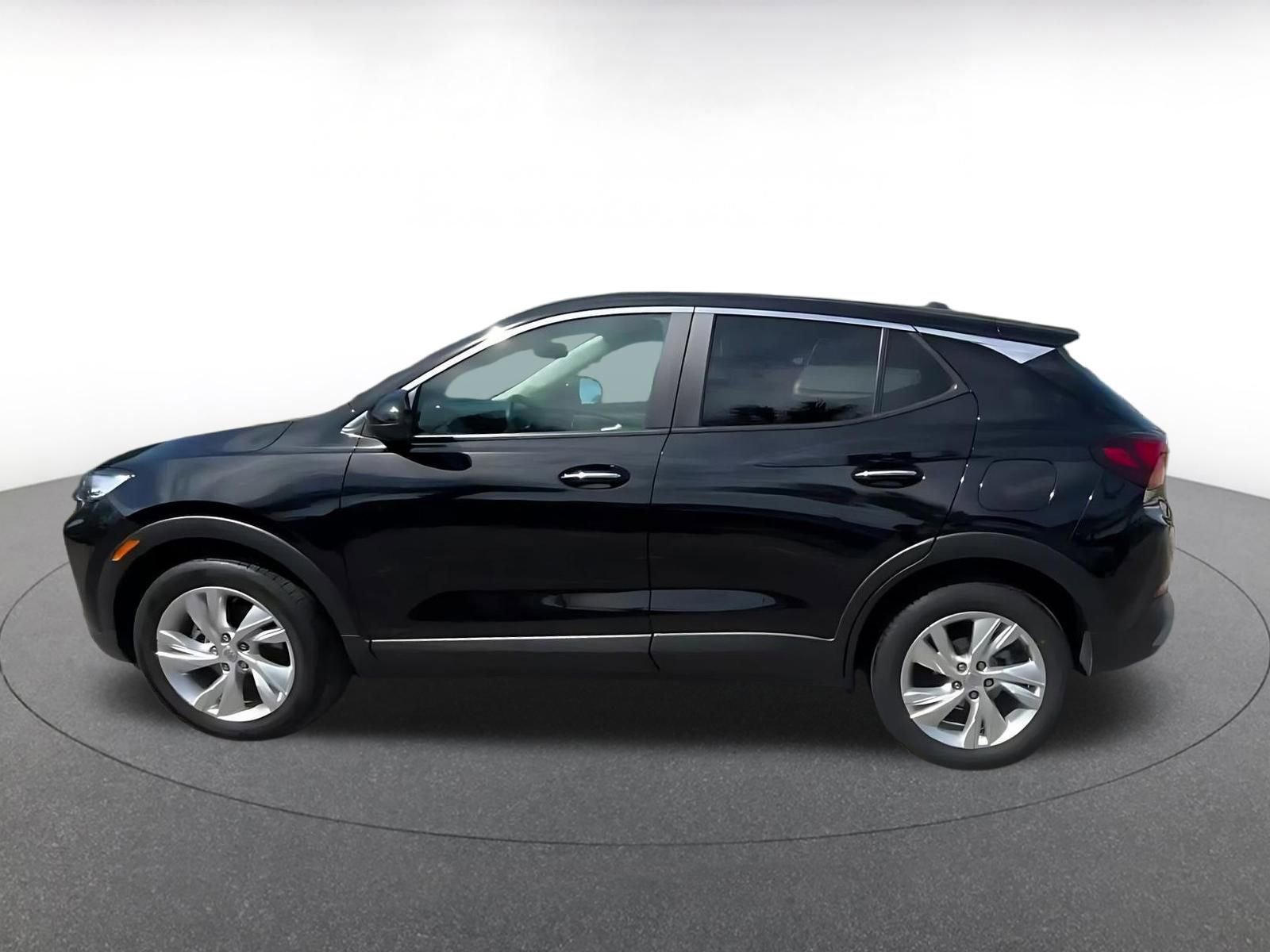 Used 2025 Buick Encore GX Preferred image 9