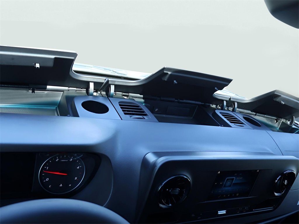 Used 2024 Mercedes-Benz Sprinter 3500 image 30